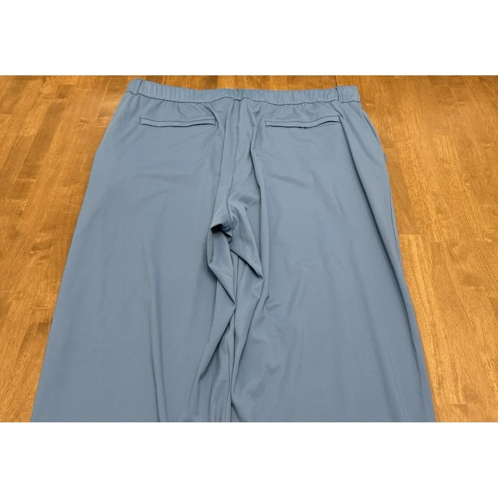 Soothfeel nwt joggers
